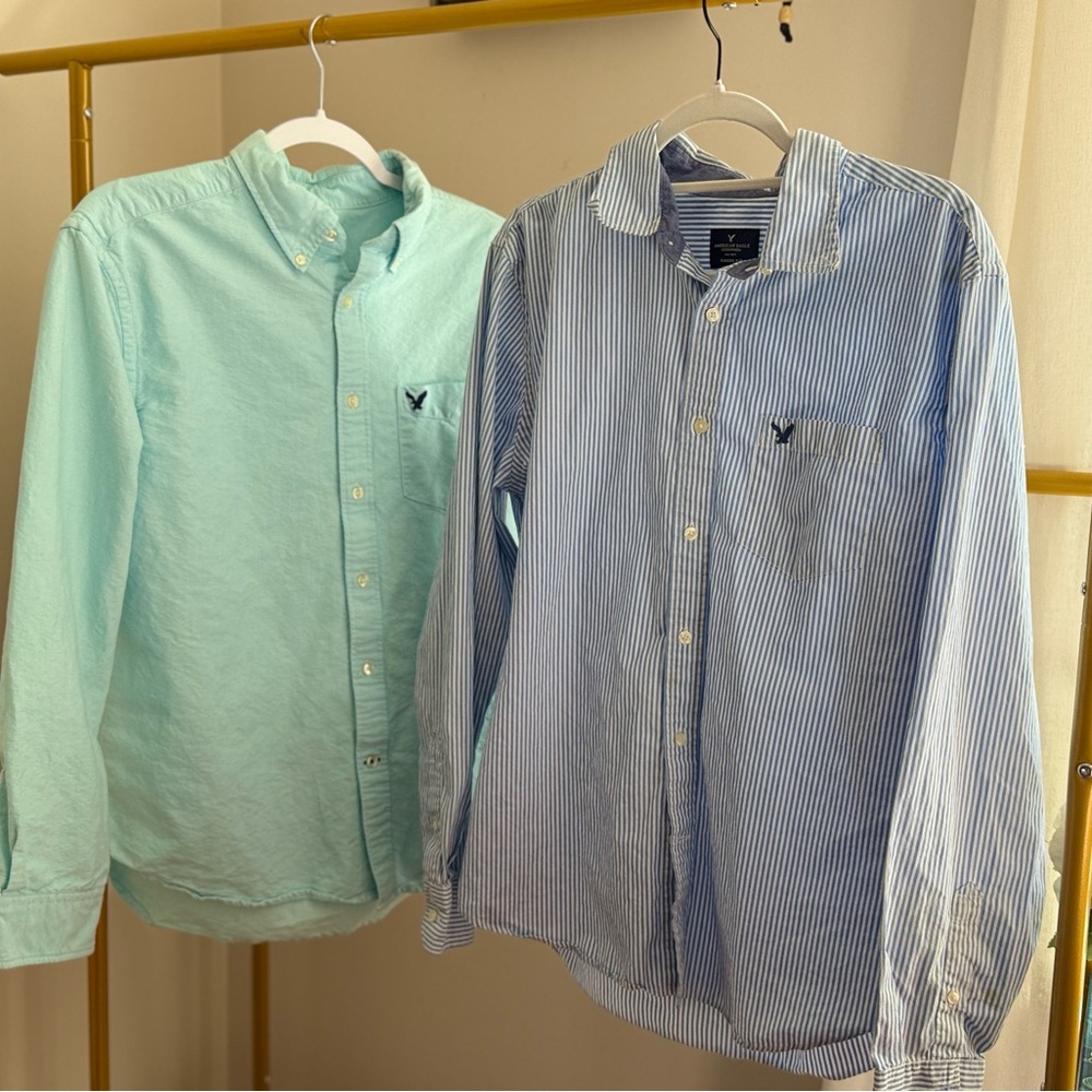 American Eagle Classic Fit Shirts - Size Large / 2 Shirts
Casual/Business